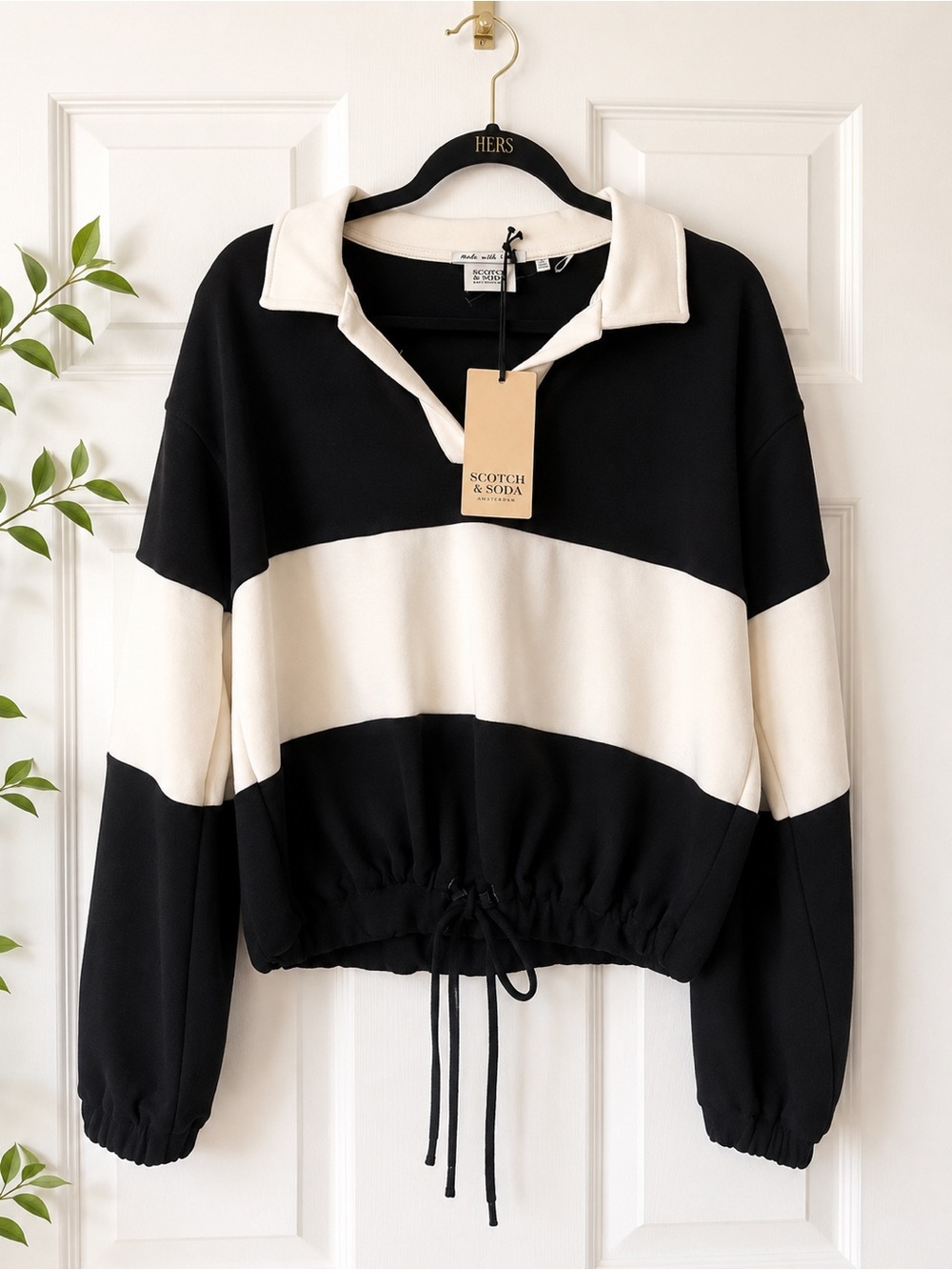 Scotch & Soda Black and Cream/Off-White Colorblock Polo Sweatshirt